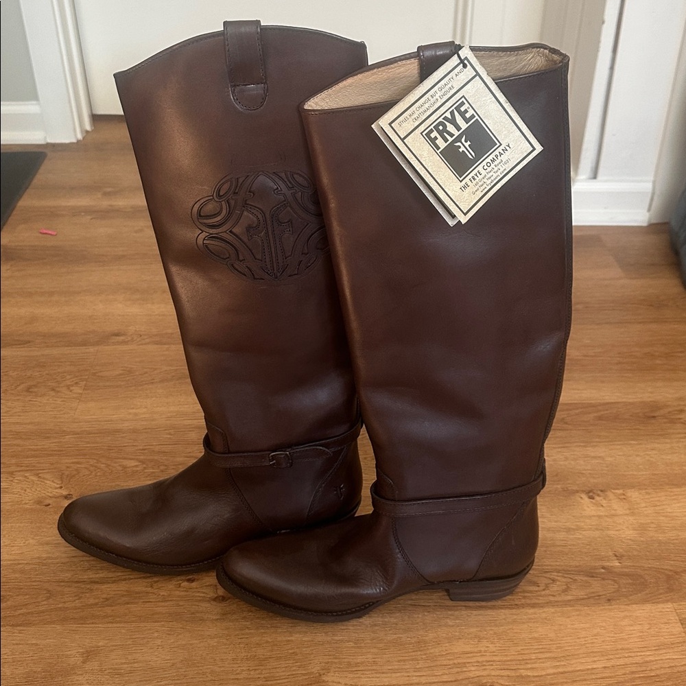 Frye Rider Logo Boot, sz 9